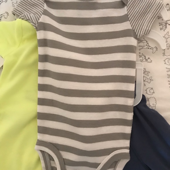 NWT Carters Newborn Shark 3 piece set - Picture 3 of 3